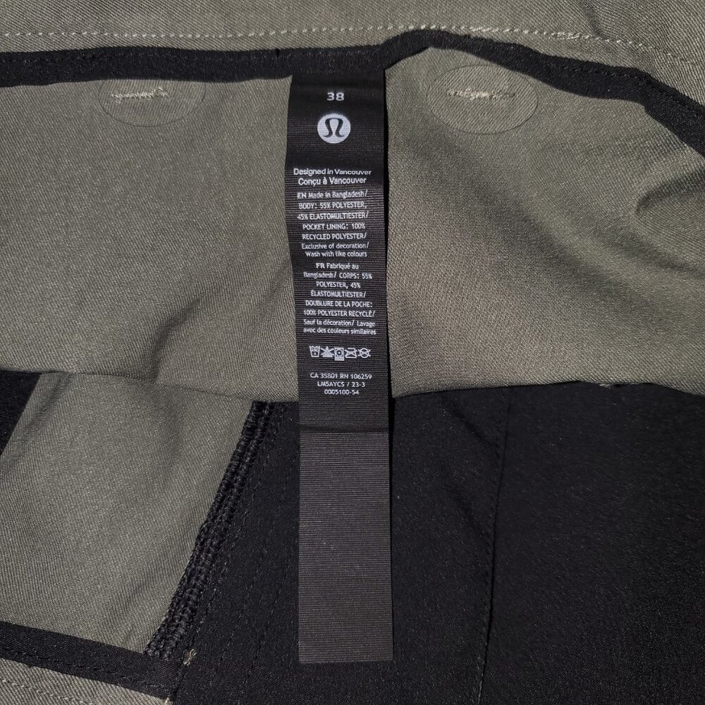 Lululemon Relaxed Tapered Smooth Twill Trouser Pants Men's 38 Green Flat-Front - Picture 6 of 6